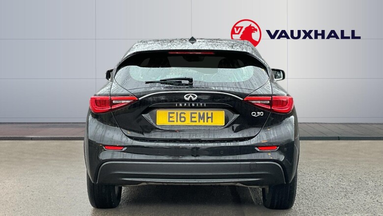Infiniti Q30 1.5d Business Executive 5dr Diesel Hatchback